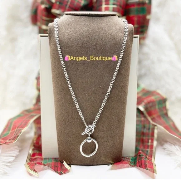 Pandora | Jewelry | New Pandora Moments O Pendant Tbar
